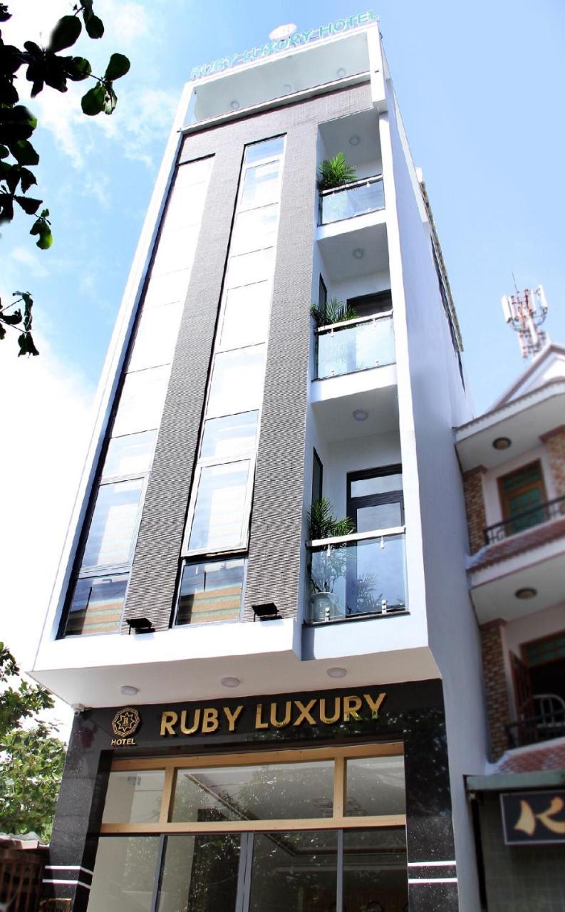 Ruby Luxury Hotel Куи Нхон Екстериор снимка