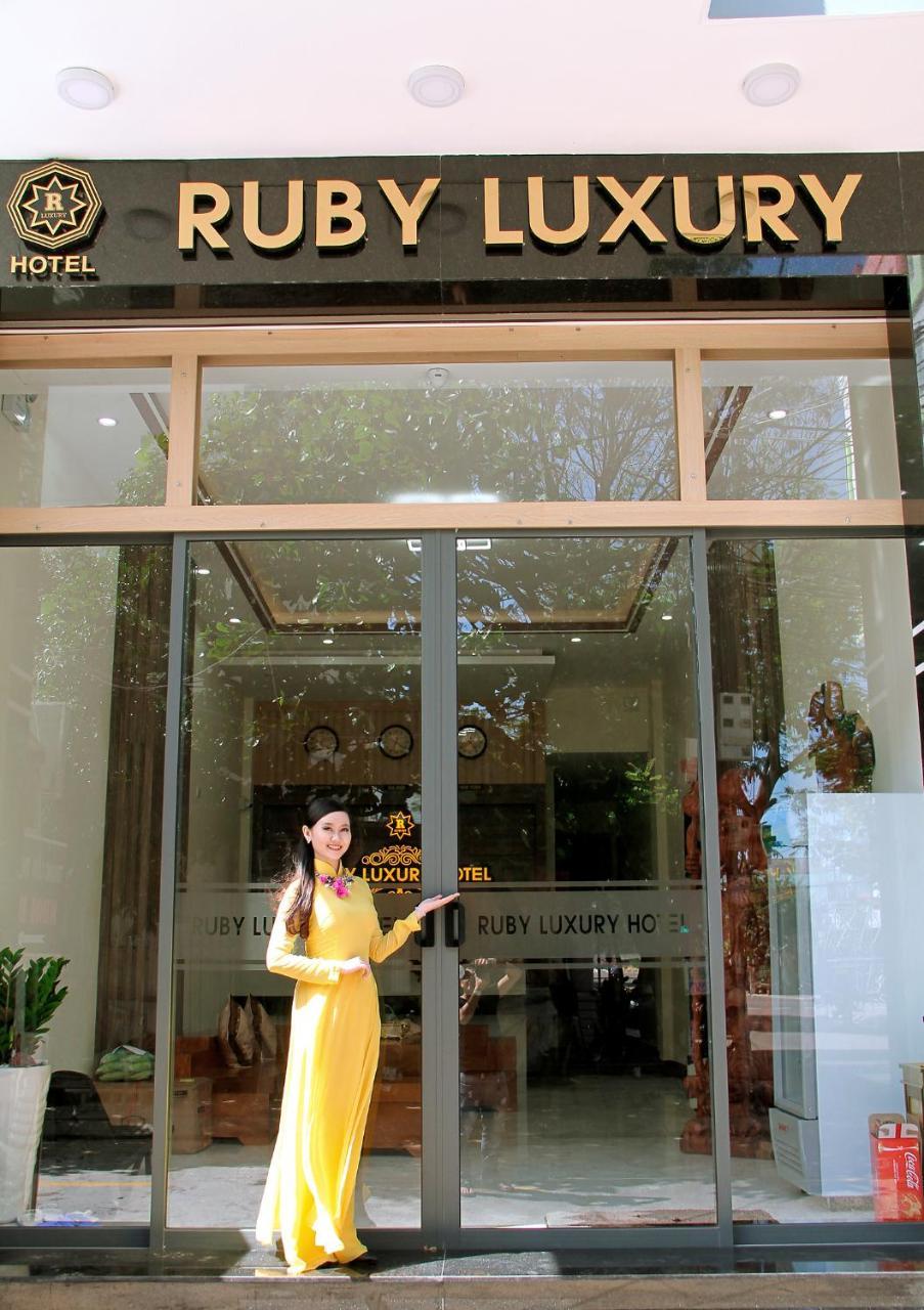 Ruby Luxury Hotel Куи Нхон Екстериор снимка