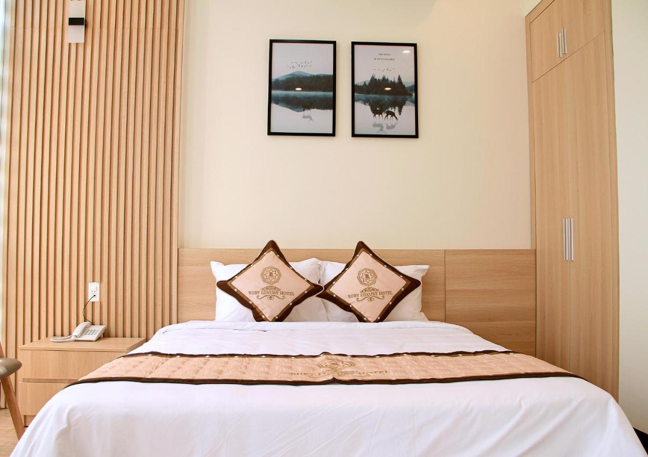 Ruby Luxury Hotel Куи Нхон Екстериор снимка