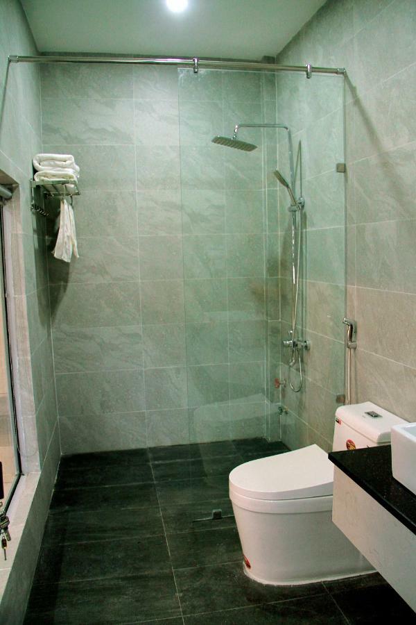 Ruby Luxury Hotel Куи Нхон Екстериор снимка